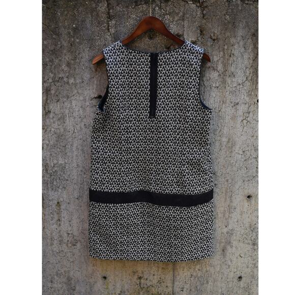 Cop.Copine Black & White Textured Sleeveless Shift Dress – Size M - Picture 2 of 5